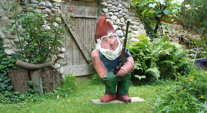 Laich am Teich oder die Rückkehr der Gartenzwerge!