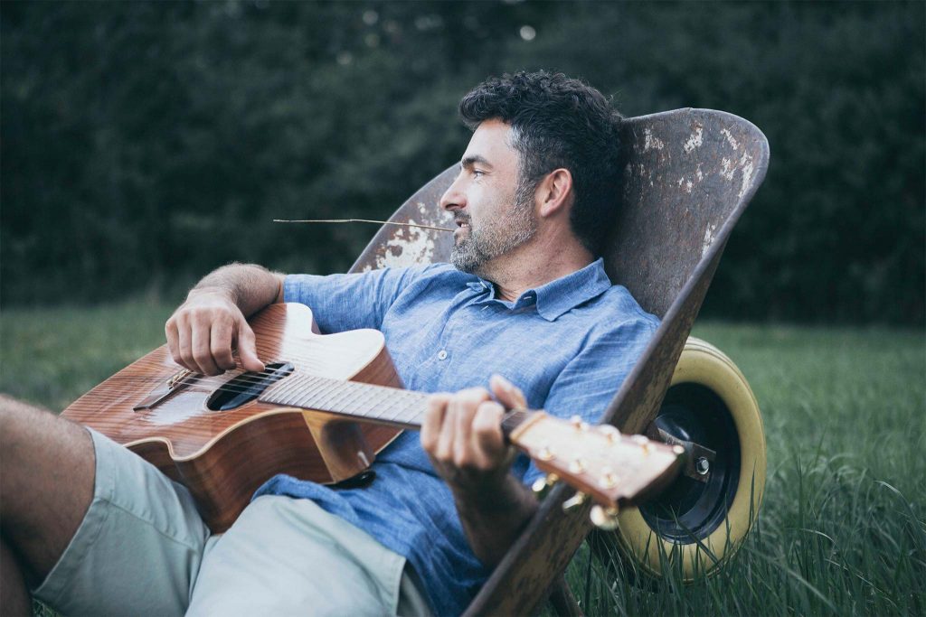 Micha Kern – Der Gitarrenmann aus Übersee